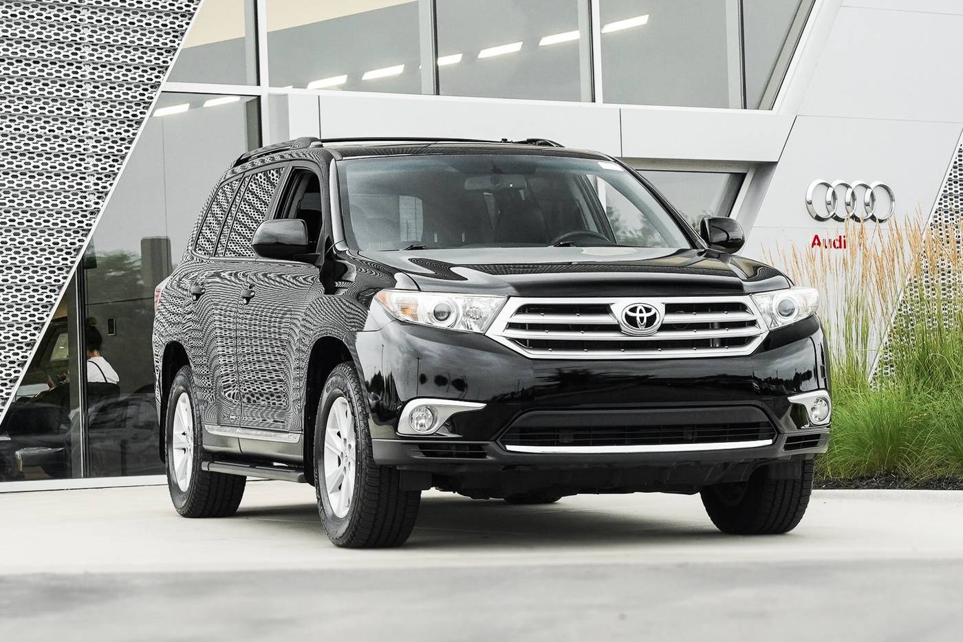 2012 Toyota Highlander Highlander V6 — SUV — 184,972 mi — St. Charles, IL