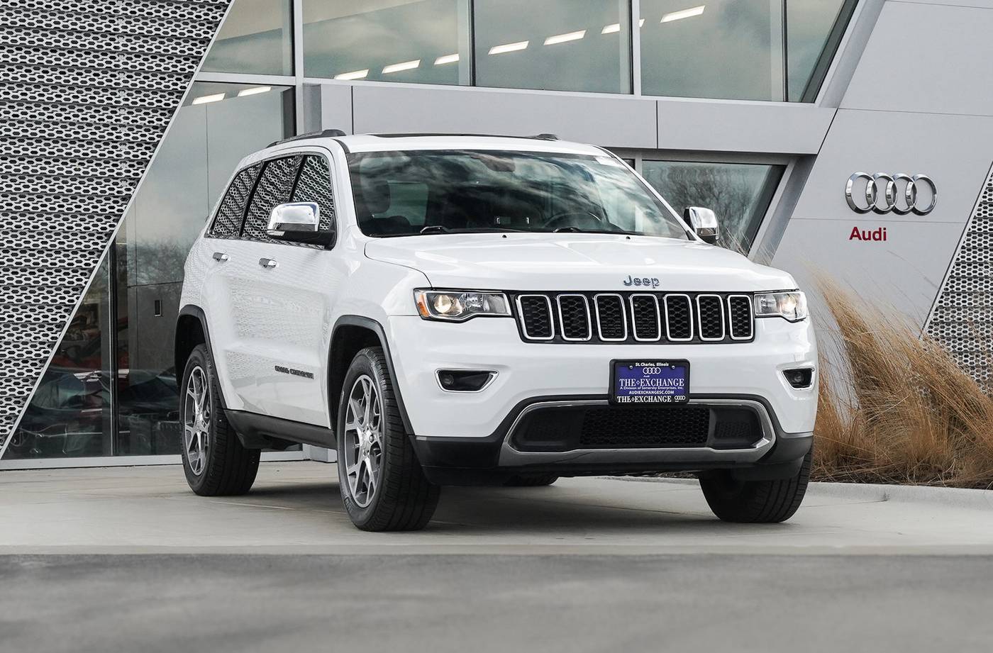 2019 Jeep Grand Cherokee Limited — SUV — 71,463 mi — St. Charles, IL