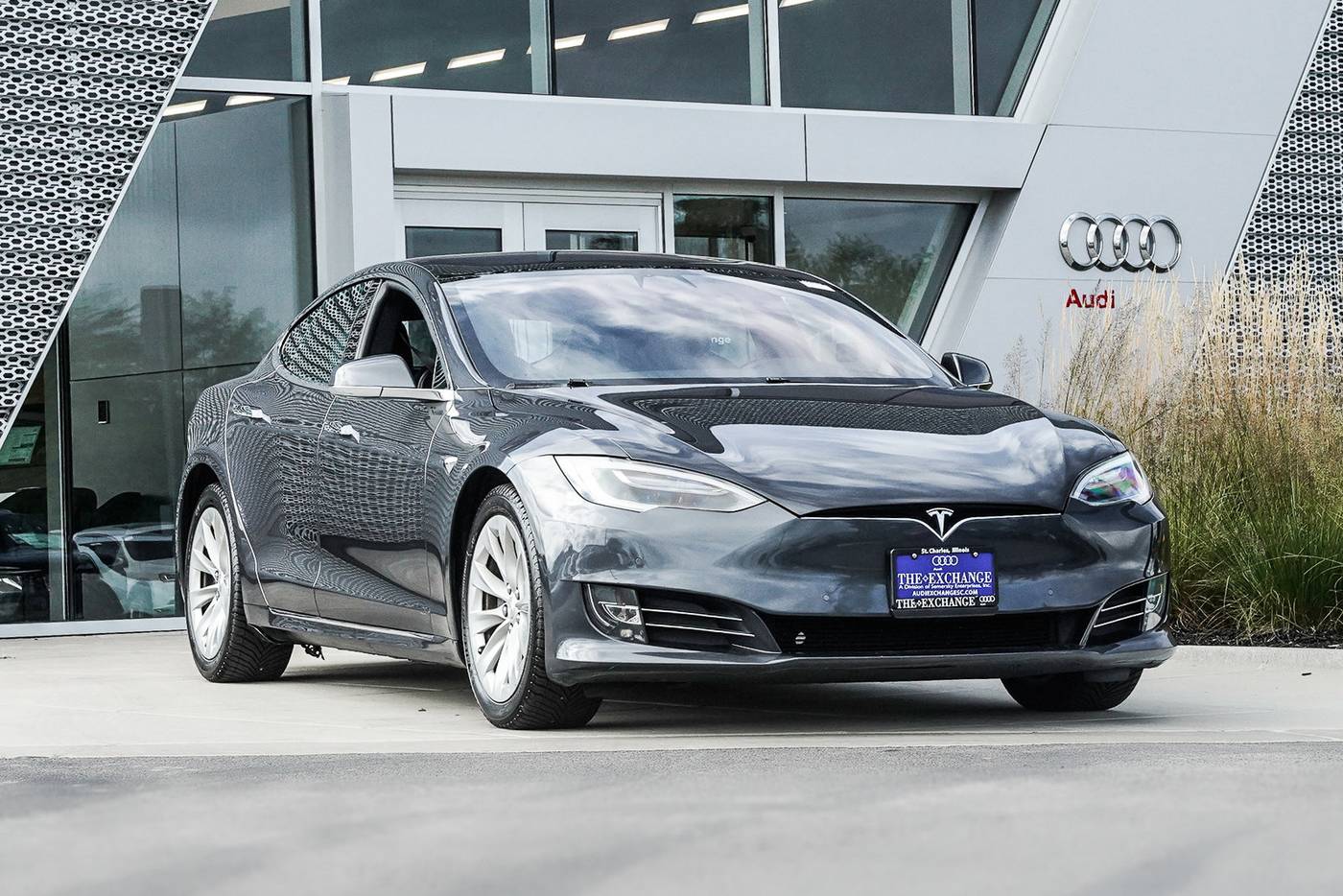 2018 Tesla Model S 75D — Hatchback — 77,634 mi — St. Charles, IL
