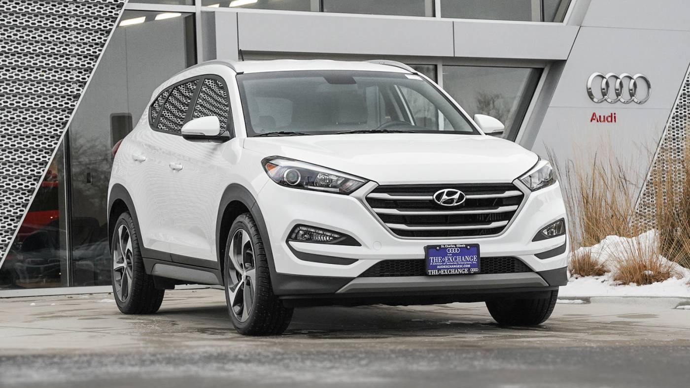 2017 Hyundai Tucson Sport — SUV — 72,995 mi — St. Charles, IL