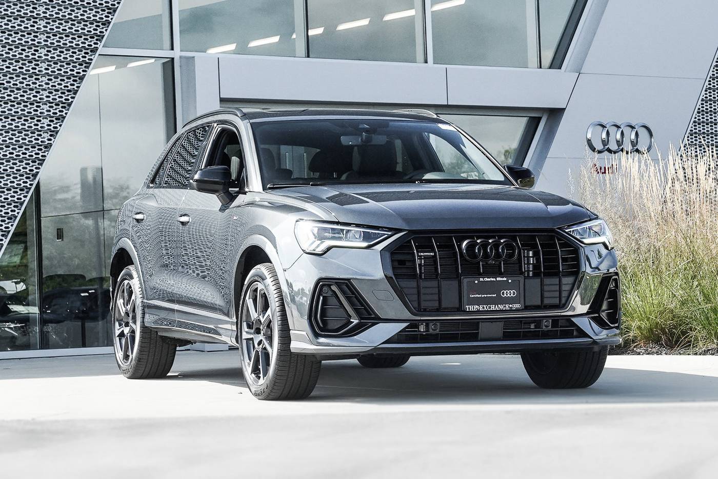 2025 Audi Q3 S line Premium Plus — SUV — 4,098 mi — St. Charles, IL
