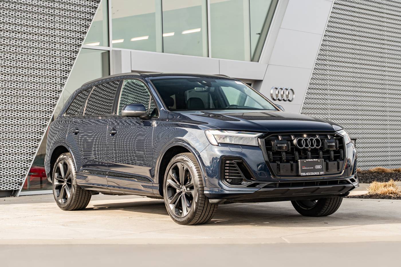 2025 Audi Q7 Premium Plus — SUV — 18,987 mi — St. Charles, IL