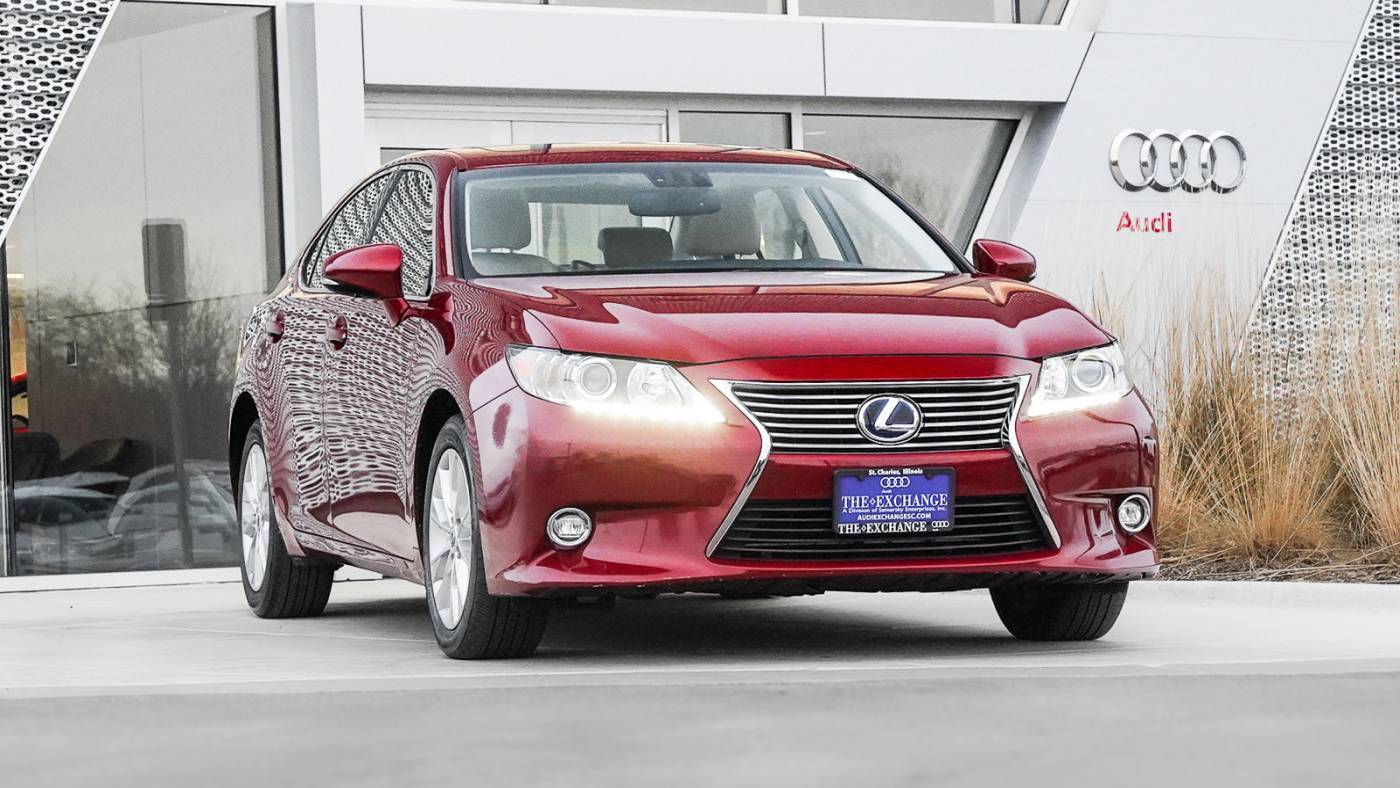 2014 Lexus ES ES 300h — Sedan — 67,400 mi — St. Charles, IL
