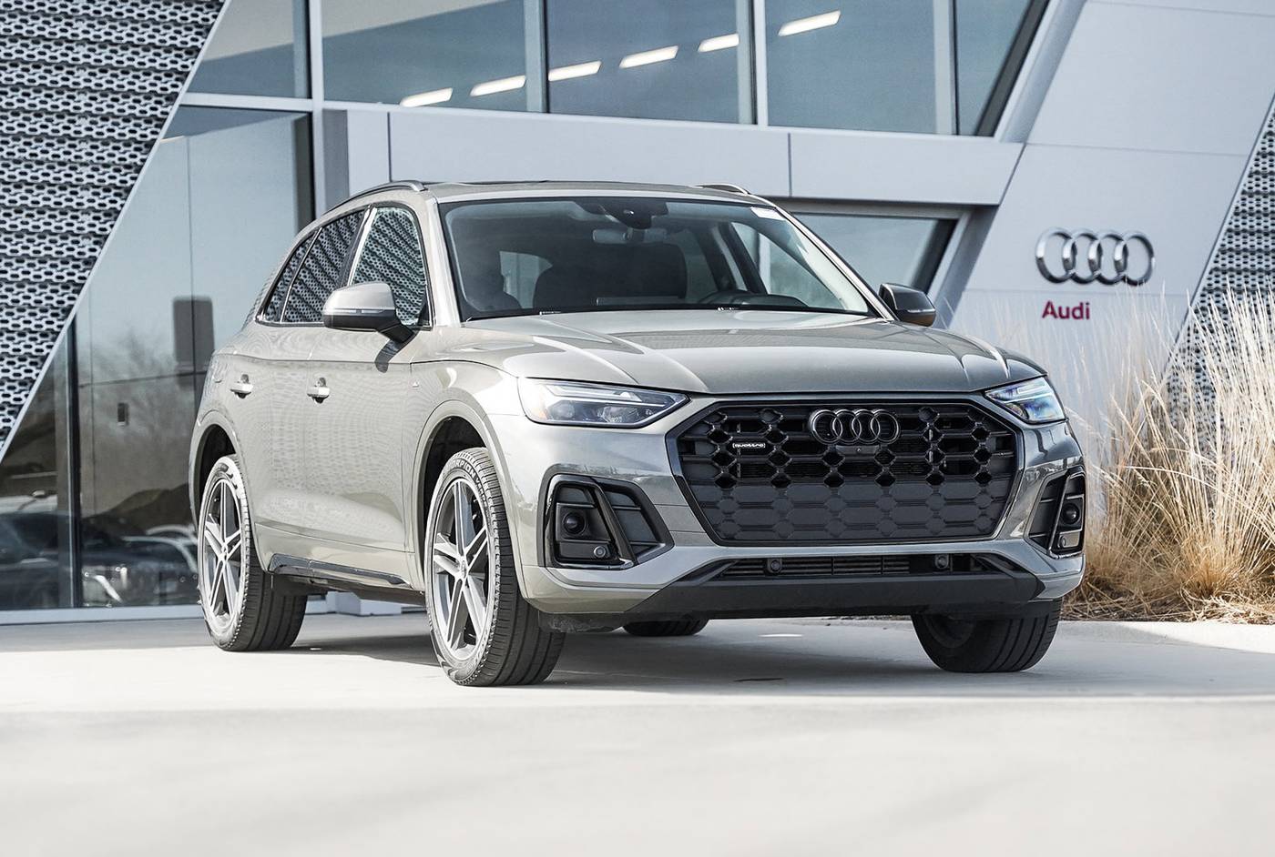 2023 Audi Q5 Plug-In Hybrid e Premium Plus — SUV — 42,674 mi — St. Charles, IL