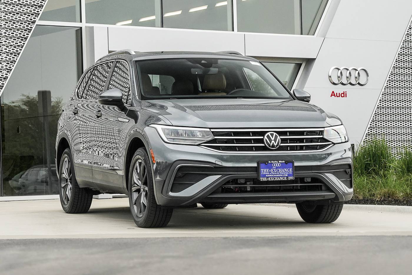 2022 Volkswagen Tiguan SE — SUV — 87,210 mi — St. Charles, IL