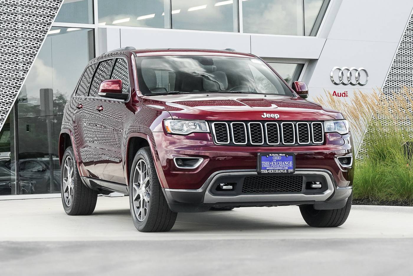 2018 Jeep Grand Cherokee Sterling Edition — SUV — 73,357 mi — St. Charles, IL