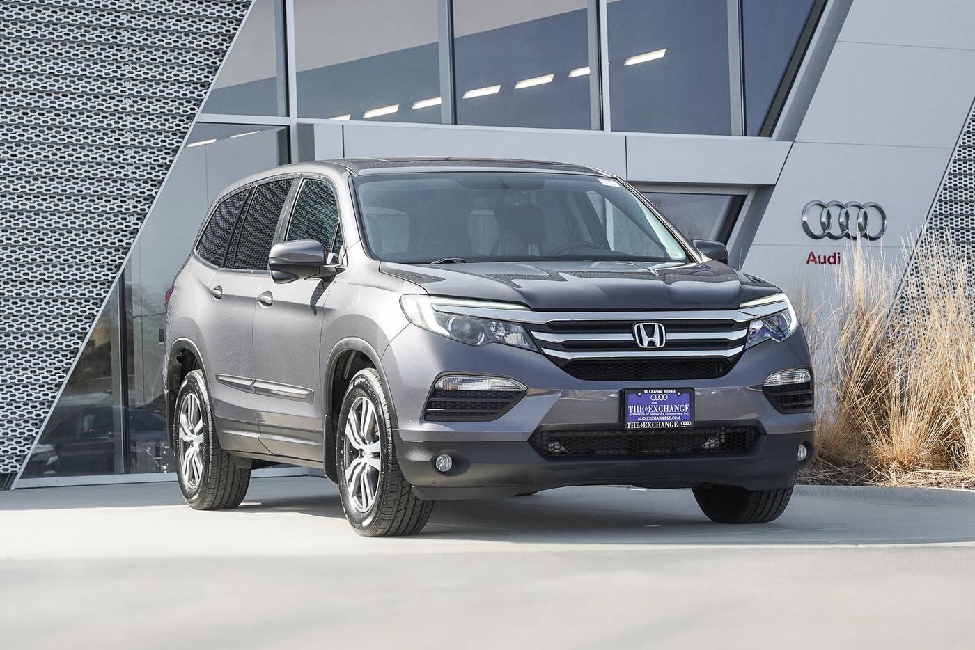 2017 Honda Pilot EX-L — SUV — 106,153 mi — St. Charles, IL