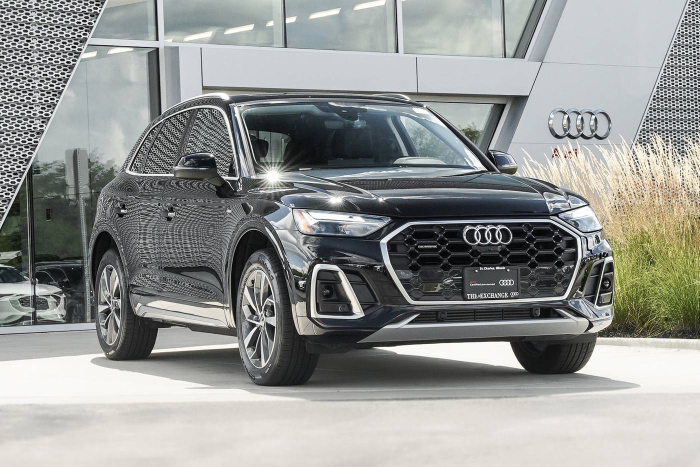 2025 Audi Q5 Premium Plus — SUV — 4,785 mi — St. Charles, IL