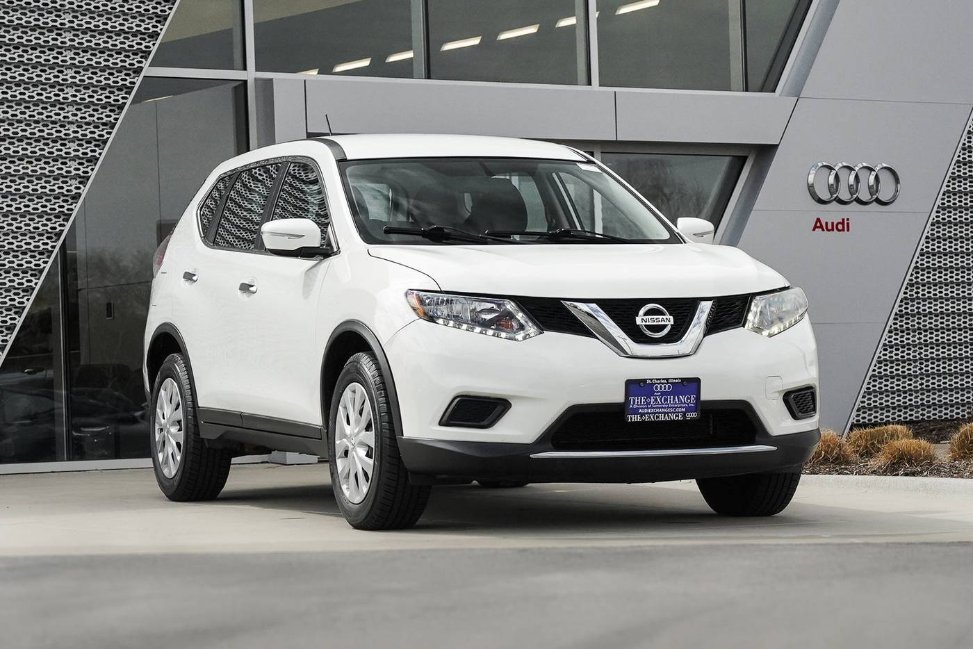 2015 Nissan Rogue S — SUV — 136,724 mi — St. Charles, IL