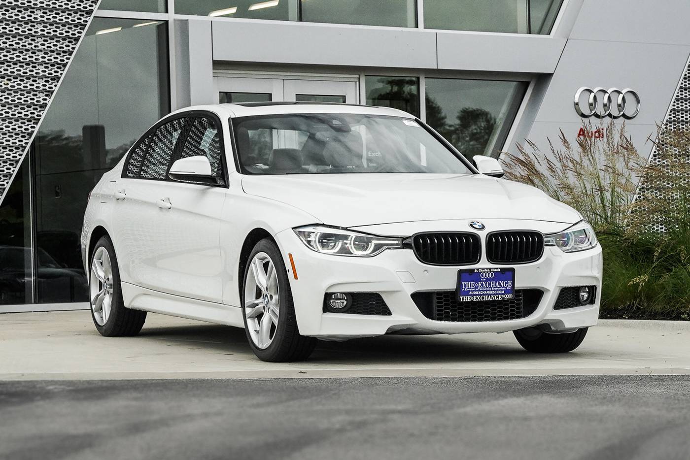 2018 BMW 3 Series 330i — Sedan — 53,864 mi — St. Charles, IL