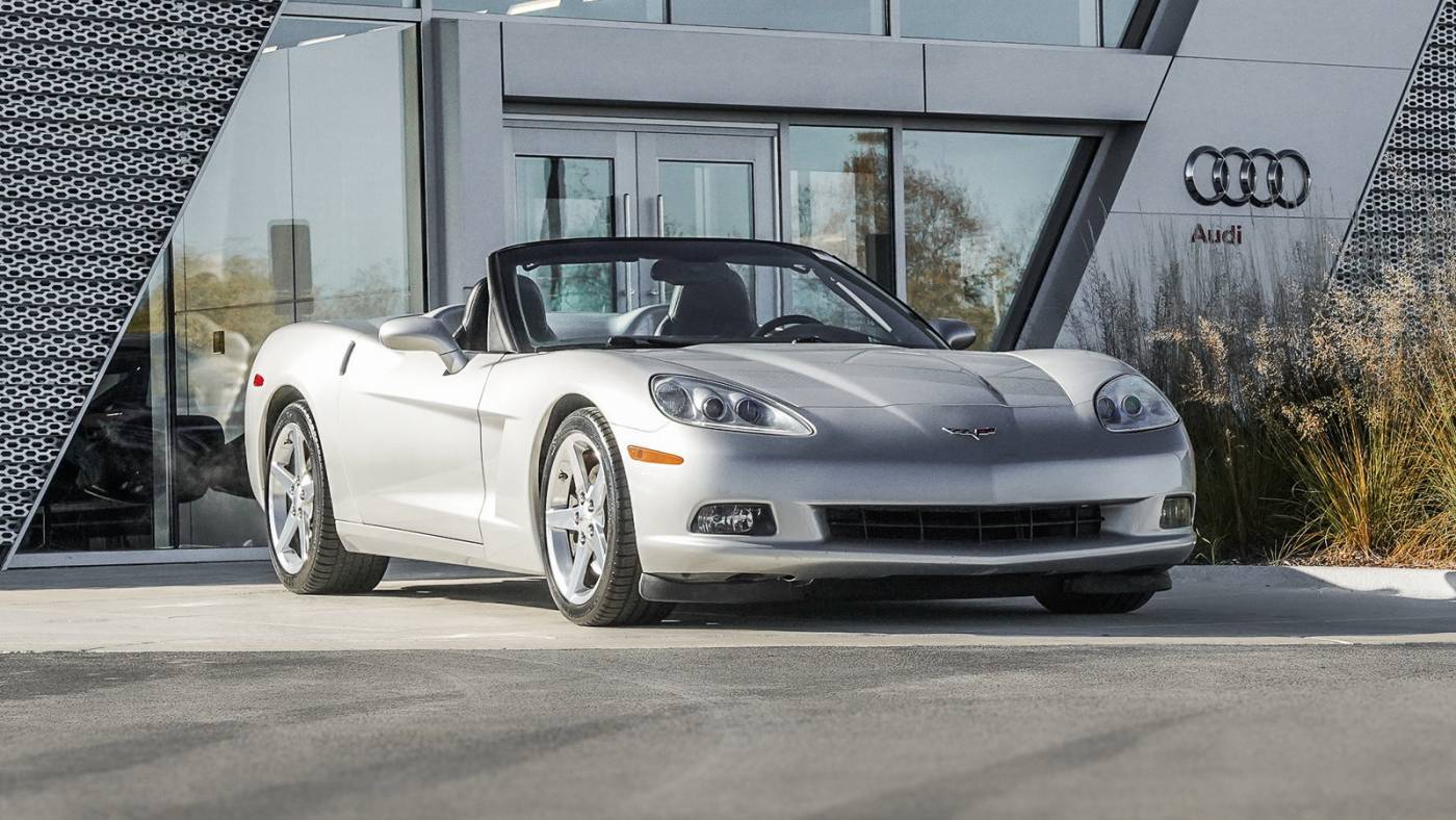 2005 Chevrolet Corvette Base — Convertible — 57,648 mi — St. Charles, IL