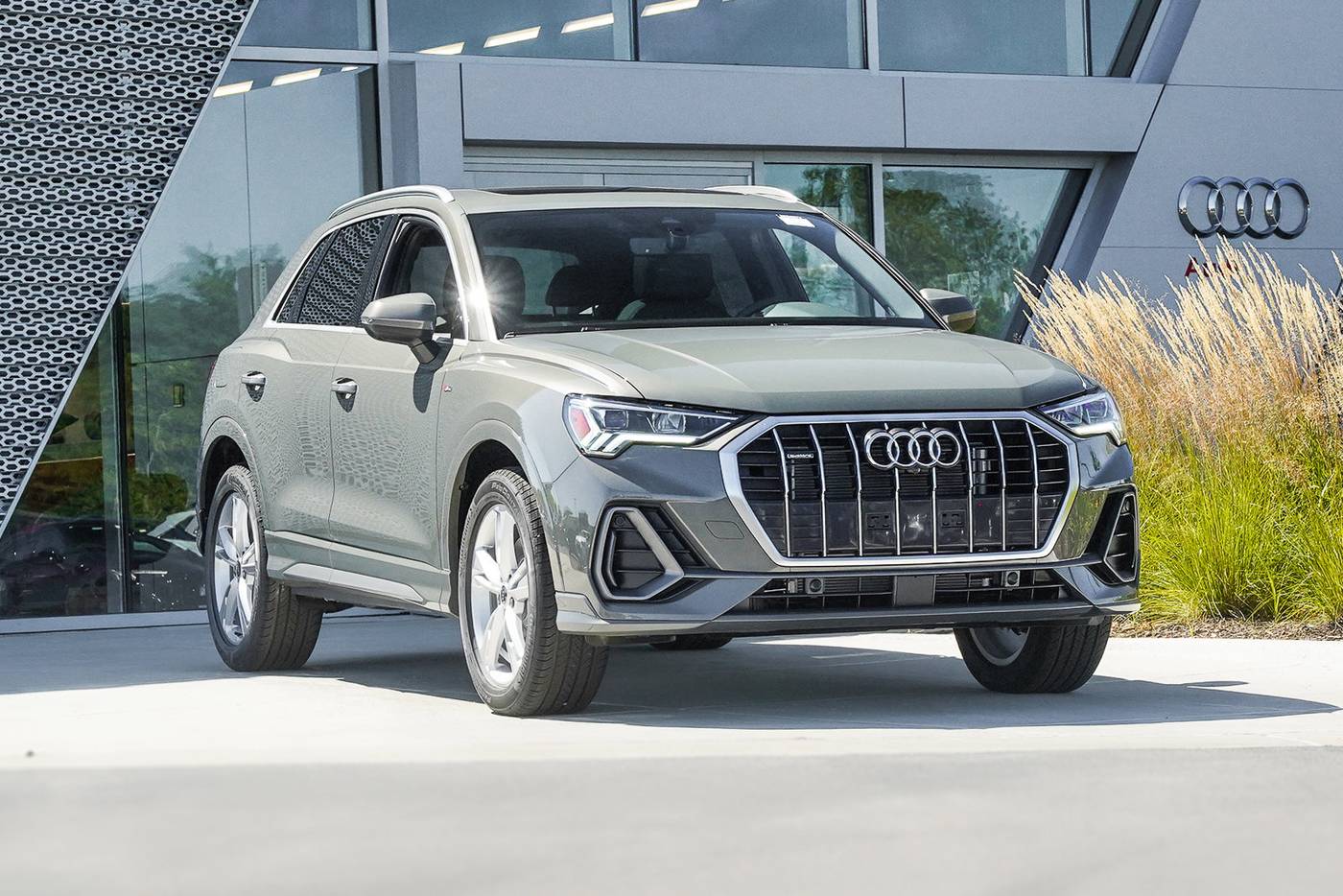 2024 Audi Q3 S line Premium Plus — SUV — 3,263 mi — St. Charles, IL