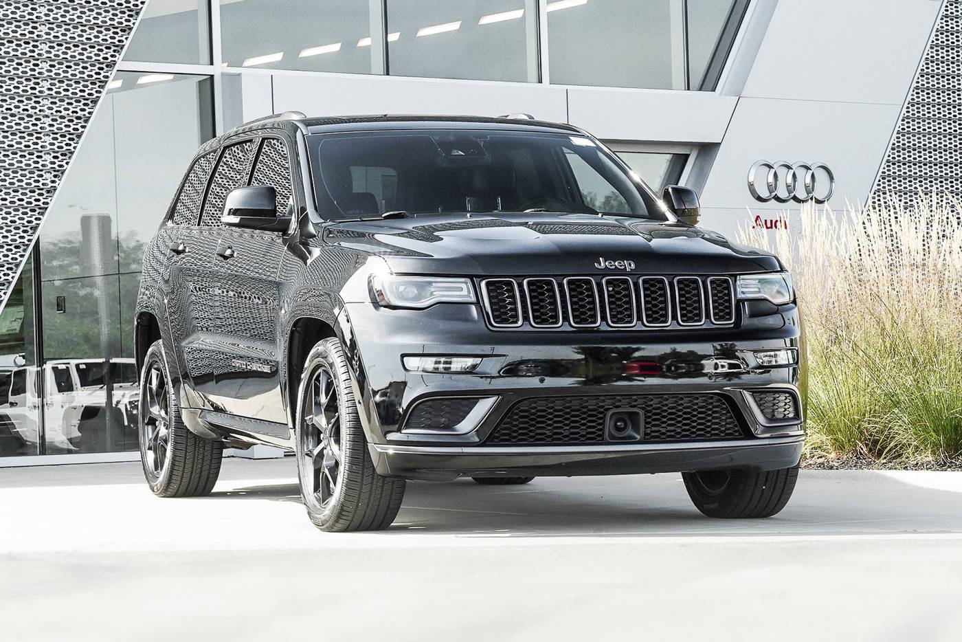 2020 Jeep Grand Cherokee Limited X — SUV — 33,607 mi — St. Charles, IL
