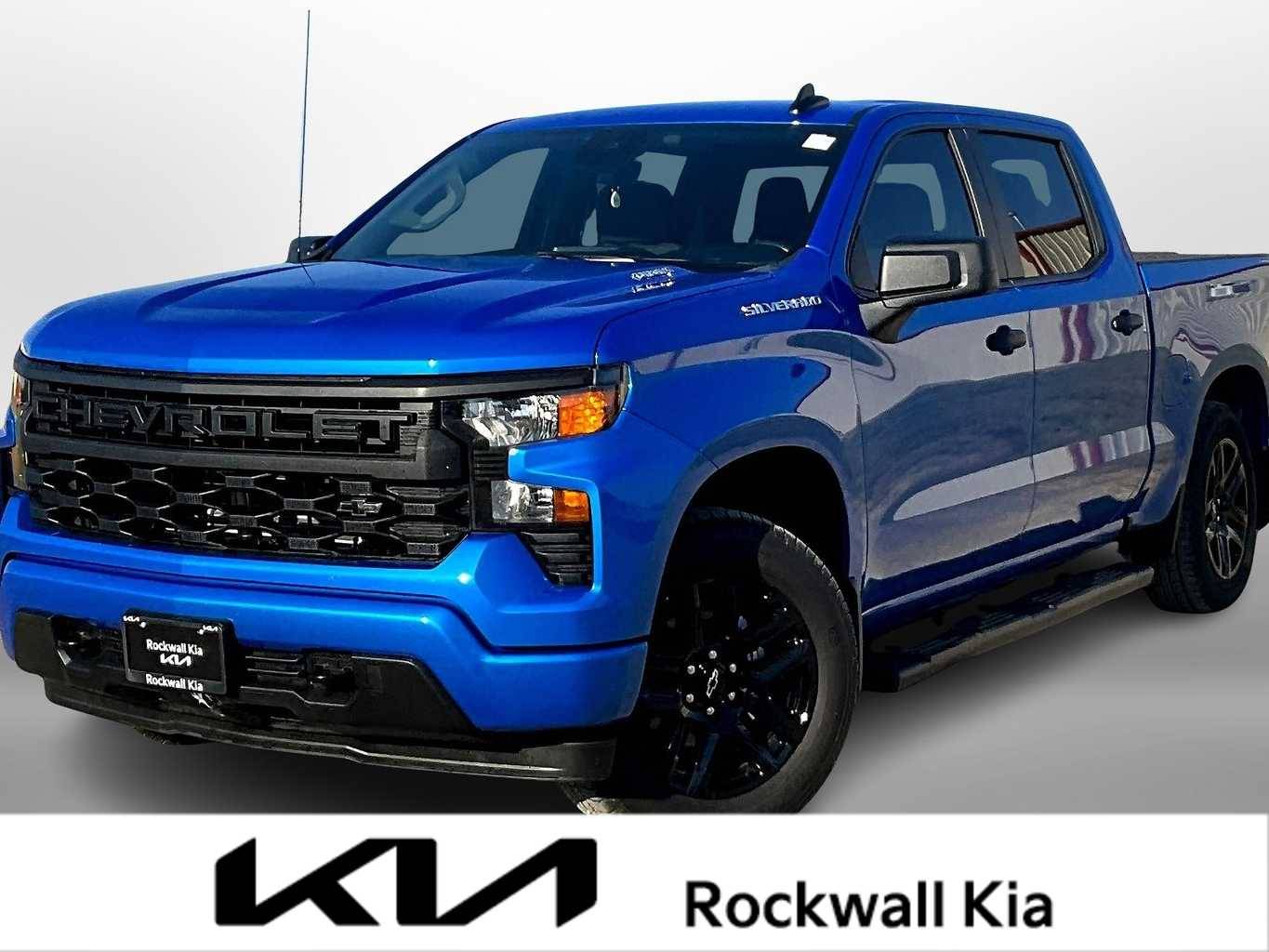 2025 Chevrolet Silverado 1500 Custom — Pickup Truck — 1,645 mi — Rockwall, TX