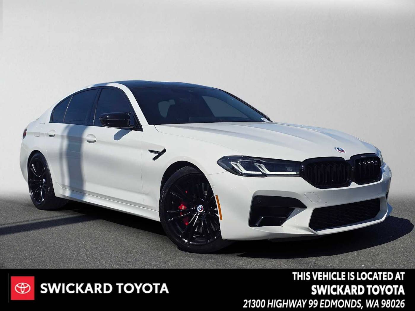 2023 BMW M5 Standard