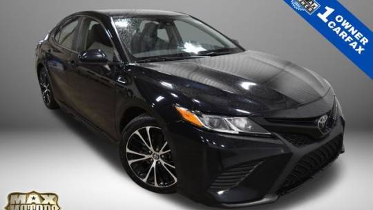 2020 Toyota Camry SE — Sedan — 79,556 mi — Manhattan, KS