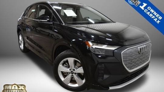 2022 Audi Q4 e-tron Premium — SUV — 7,280 mi — Manhattan, KS