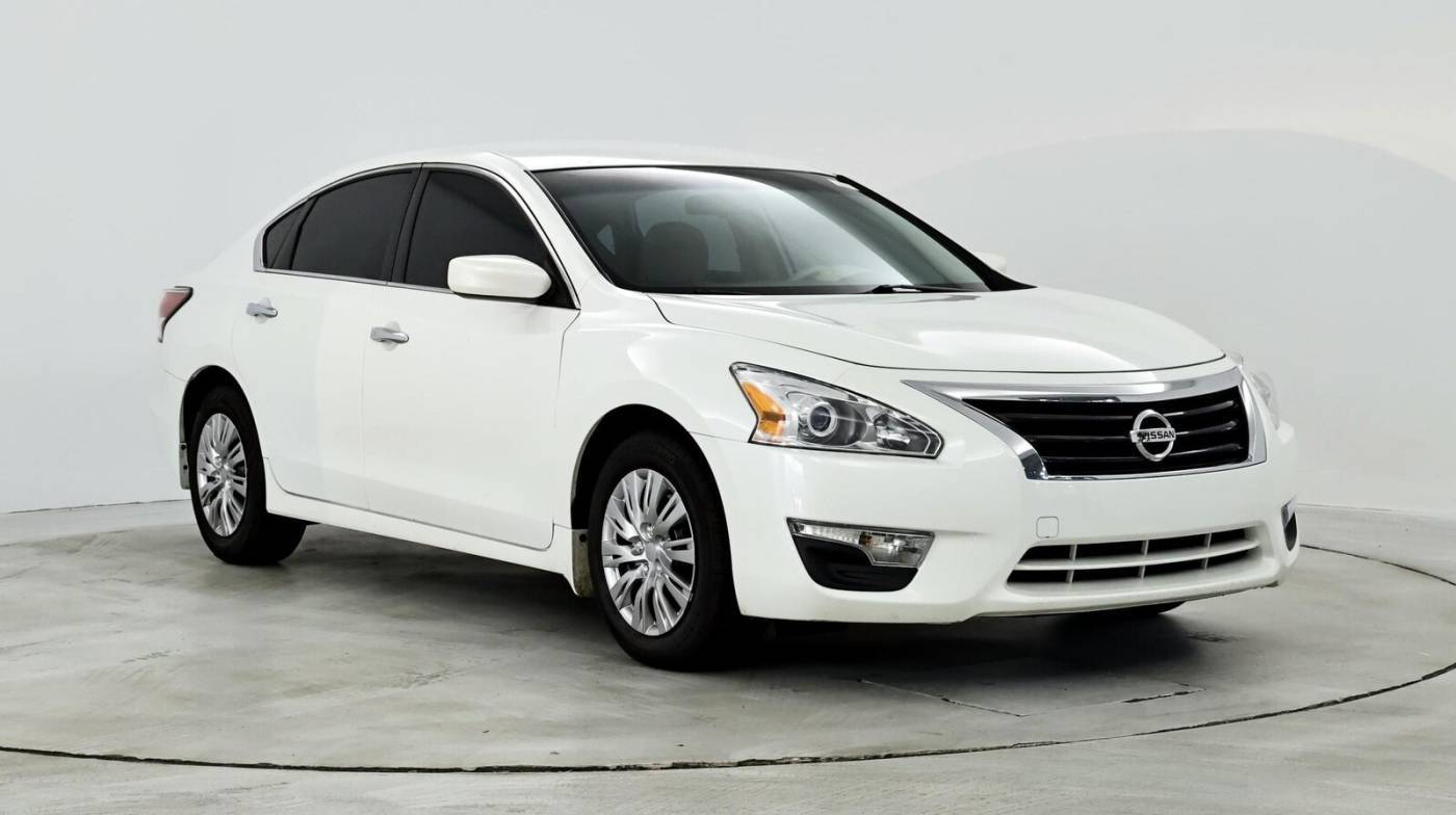 2014 Nissan Altima 2.5 S — Sedan — 97,135 mi — Athens, GA