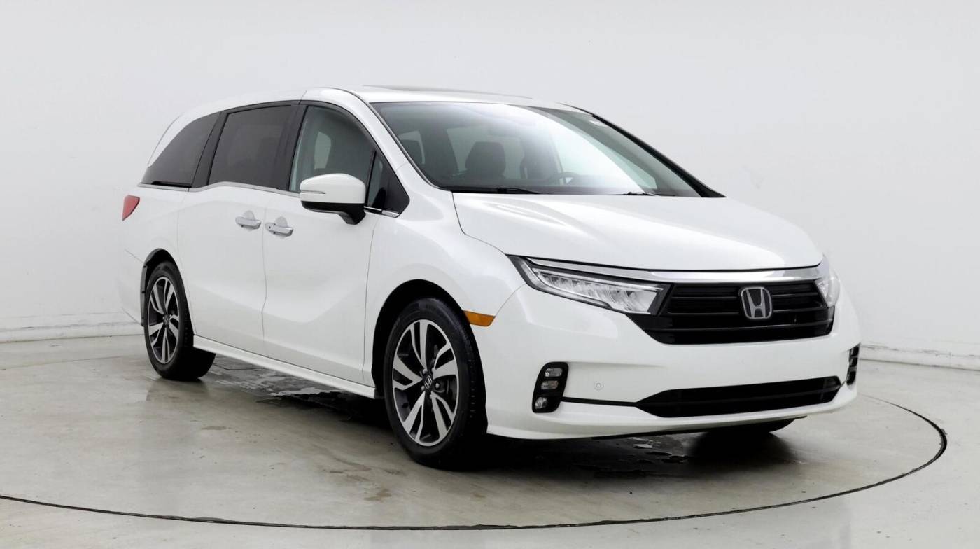 2022 Honda Odyssey Touring — Minivan — 37,919 mi — Athens, GA