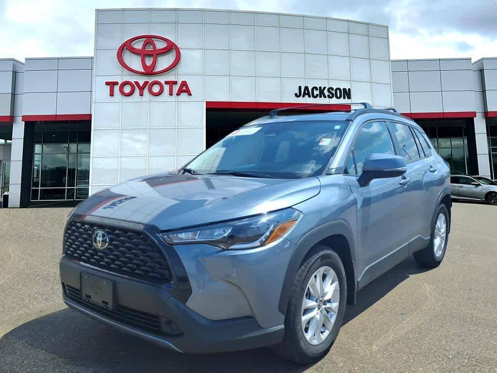 2024 Toyota Corolla Cross LE — SUV — 28,432 mi — Jackson, MS
