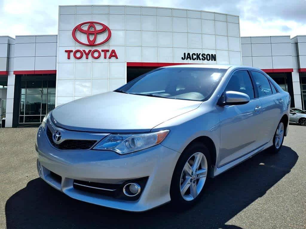 2013 Toyota Camry SE — Sedan — 133,600 mi — Jackson, MS