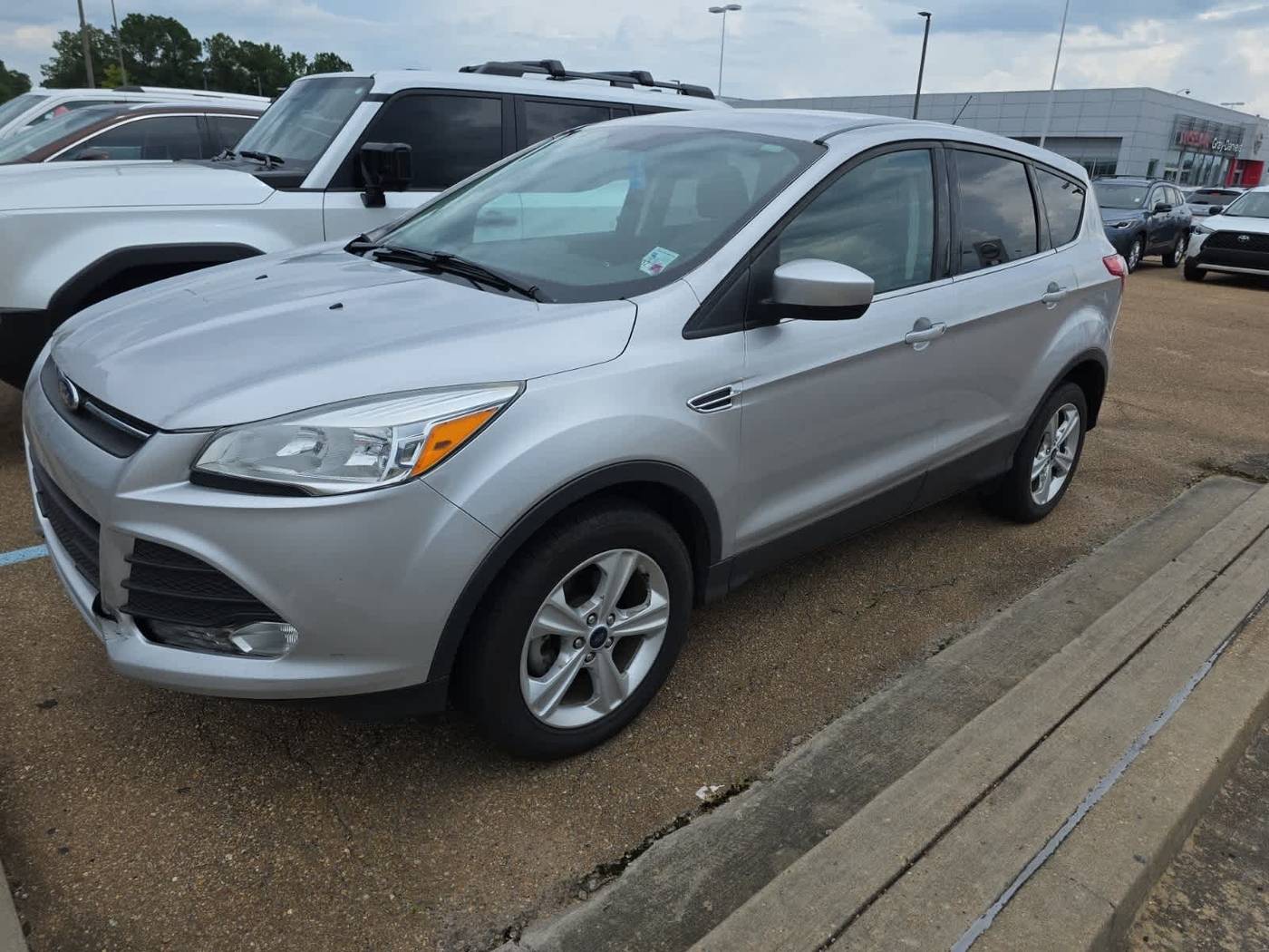 2016 Ford Escape SE — SUV — 165,907 mi — Jackson, MS
