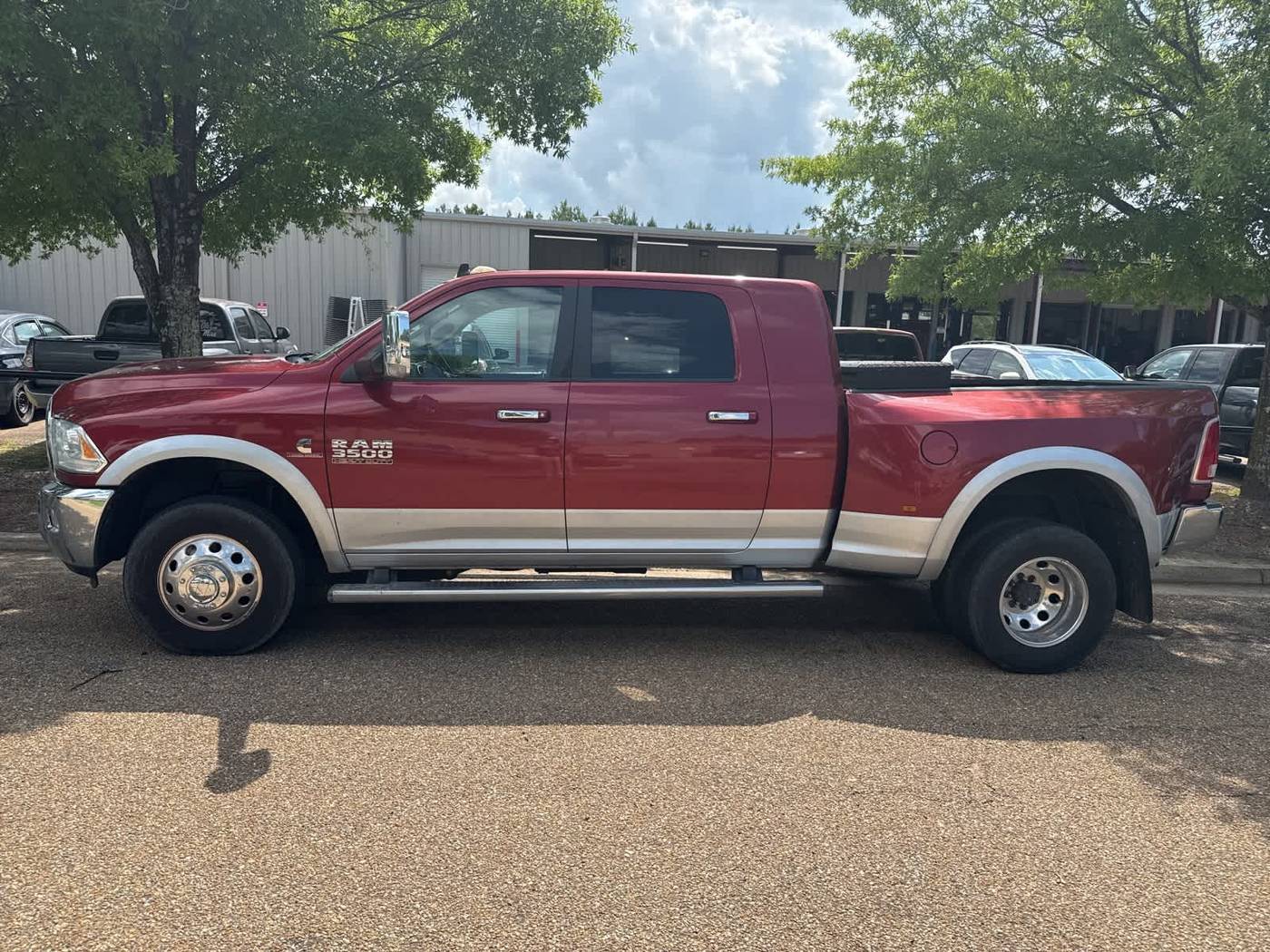 2014 Ram 3500 Laramie — Pickup Truck — 129,251 mi — Jackson, MS