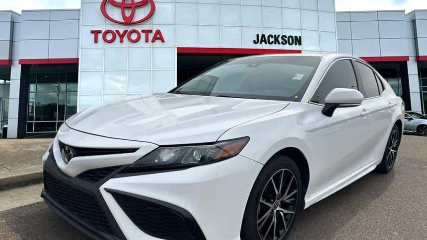 2023 Toyota Camry SE — Sedan — 51,597 mi — Jackson, MS
