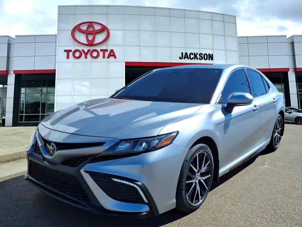 2022 Toyota Camry SE — Sedan — 68,308 mi — Jackson, MS