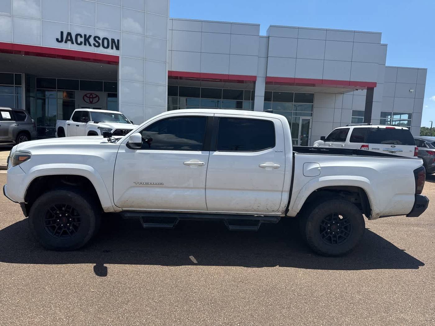 2020 Toyota Tacoma SR5 — Pickup Truck — 97,999 mi — Jackson, MS