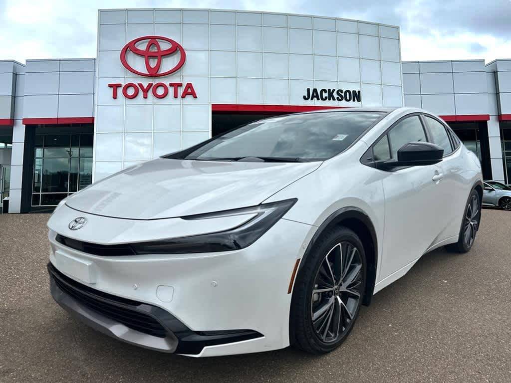 2024 Toyota Prius Limited — Hatchback — 18,000 mi — Jackson, MS