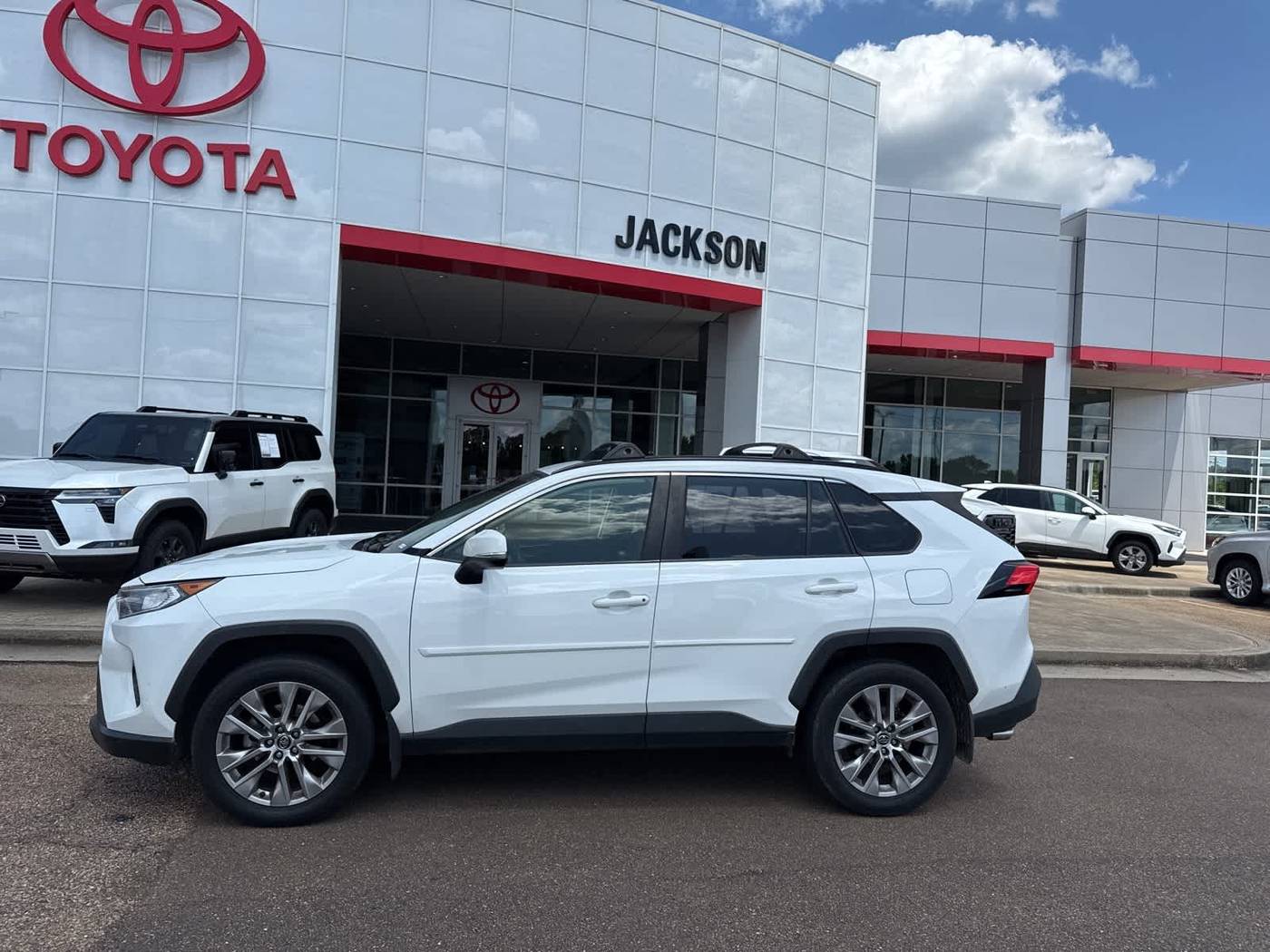 2019 Toyota RAV4 XLE Premium — SUV — 97,395 mi — Jackson, MS