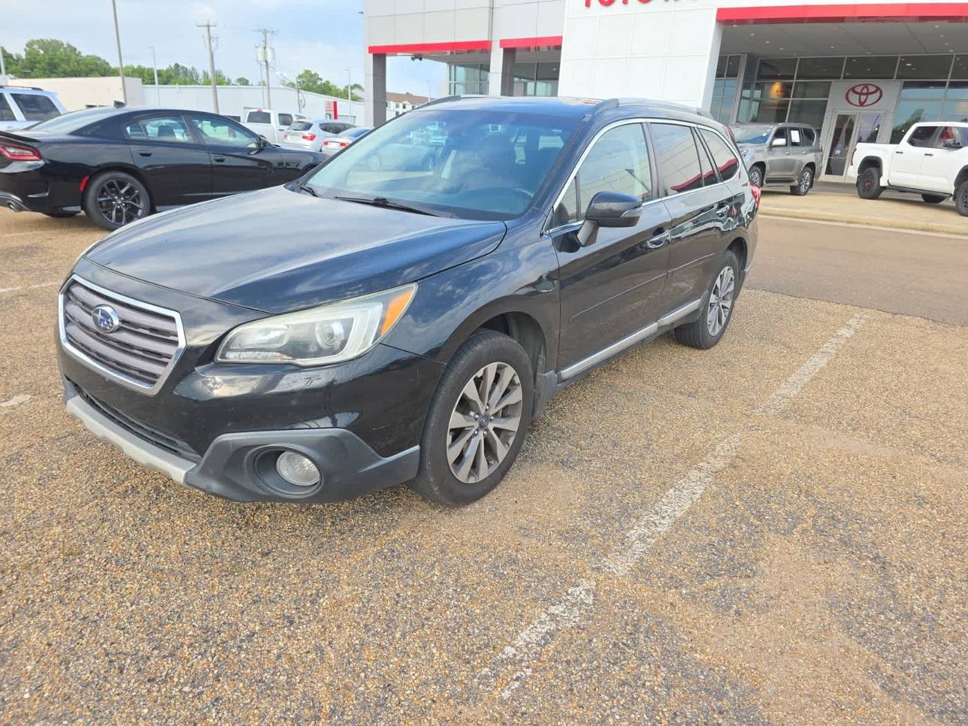 2017 Subaru Outback 3.6R Touring — SUV — 111,983 mi — Jackson, MS