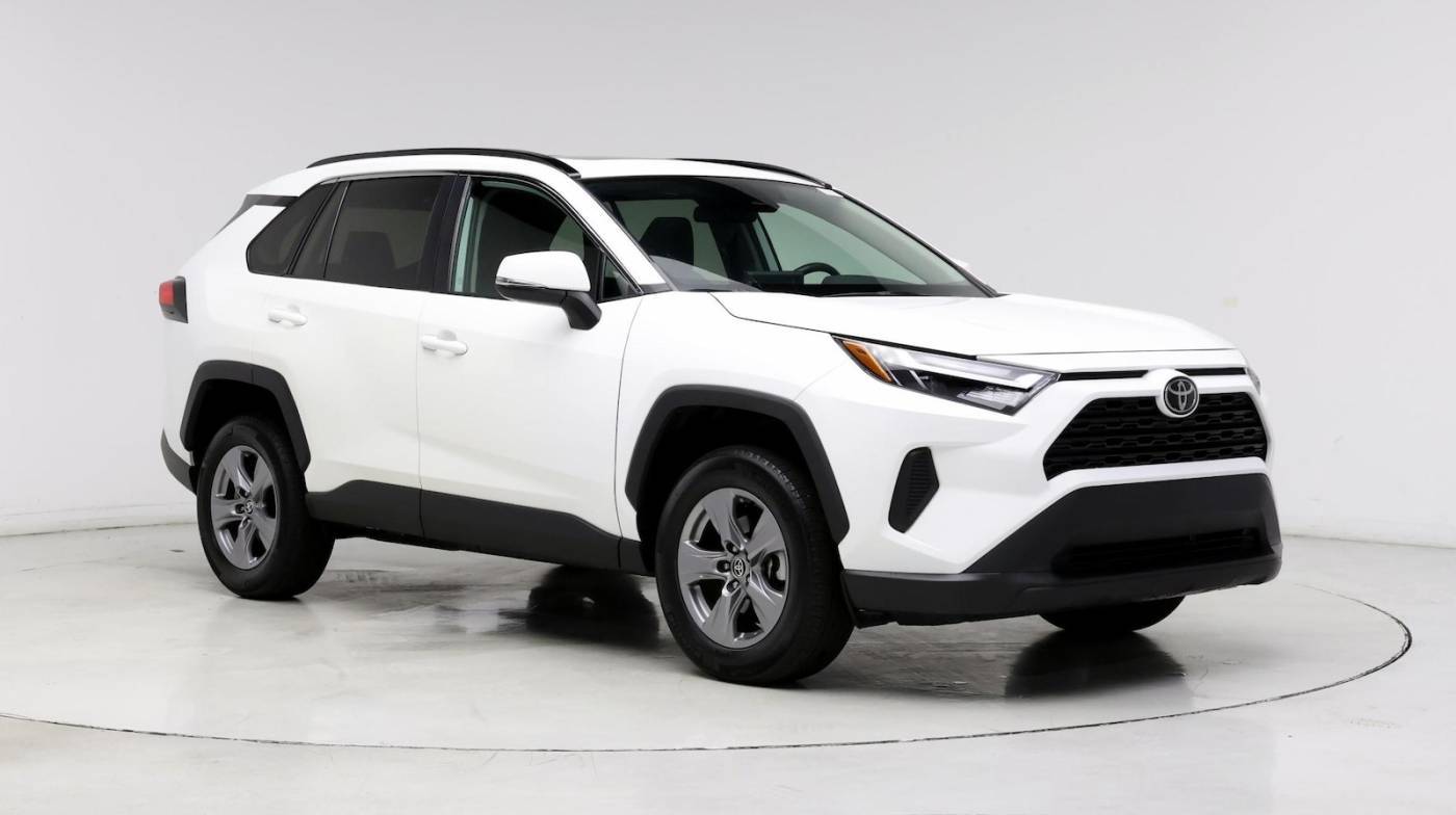 2022 Toyota RAV4 XLE — SUV — 28,850 mi — Bradenton, FL
