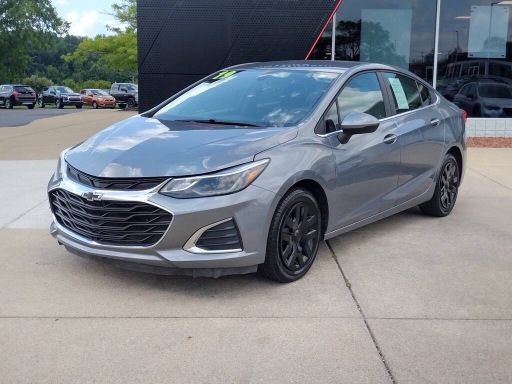 2019 Chevrolet Cruze Premier — Sedan — 17,100 mi — Grand Blanc, MI