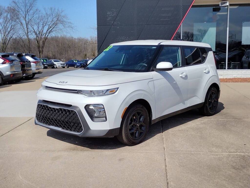 2022 Kia Soul LX — Hatchback — 74,604 mi — Grand Blanc, MI
