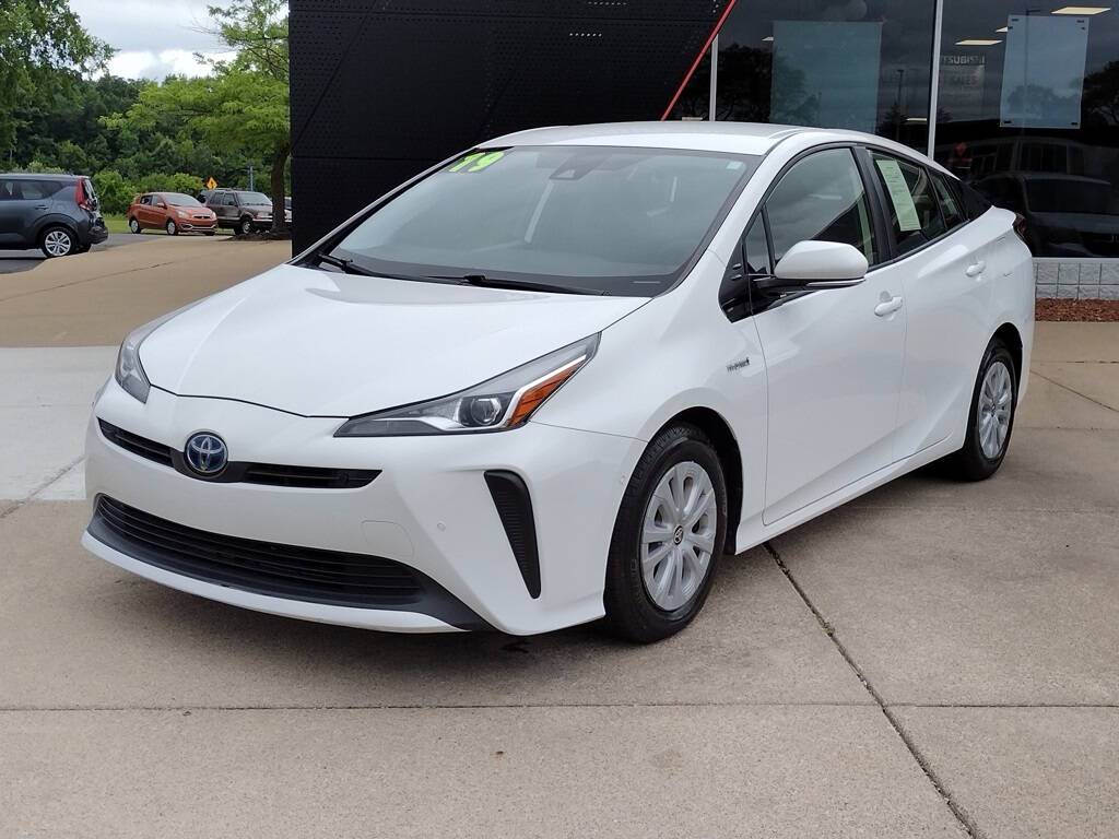2019 Toyota Prius LE — Hatchback — 91,753 mi — Grand Blanc, MI