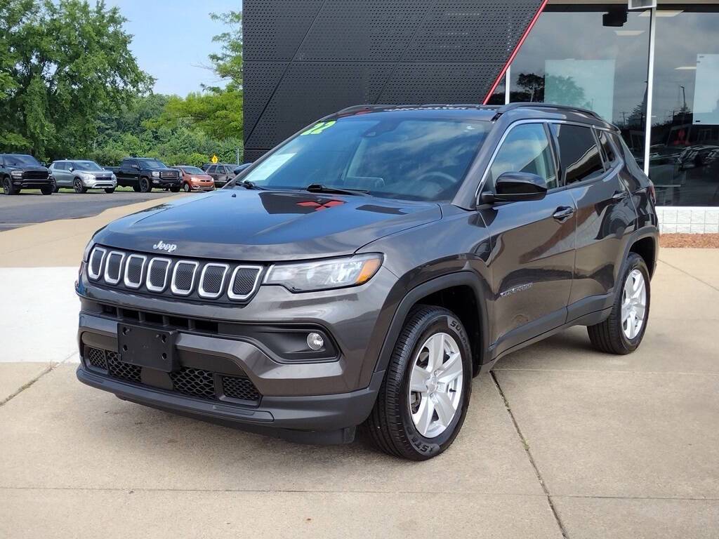 2022 Jeep Compass Latitude — SUV — 32,352 mi — Grand Blanc, MI