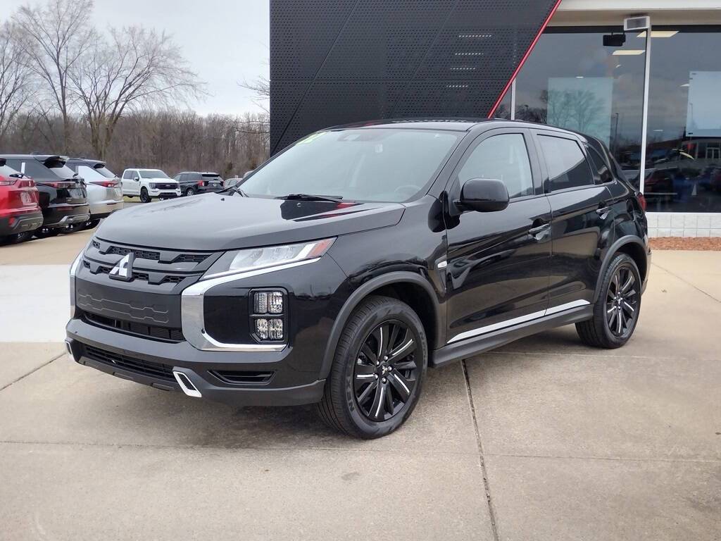 2022 Mitsubishi Outlander Sport ES — SUV — 30,158 mi — Grand Blanc, MI