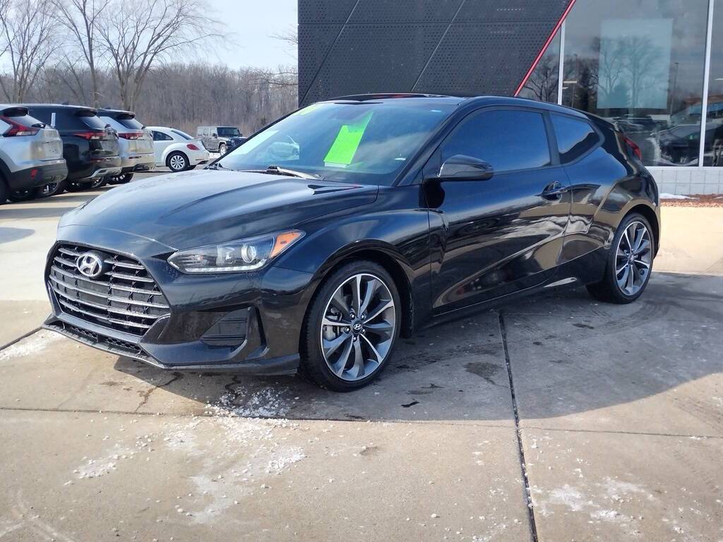 2020 Hyundai Veloster 2.0 Premium — Hatchback — 75,870 mi — Grand Blanc, MI