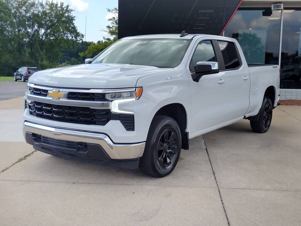 2023 Chevrolet Silverado 1500 LT — Pickup Truck — 46,844 mi — Grand Blanc, MI