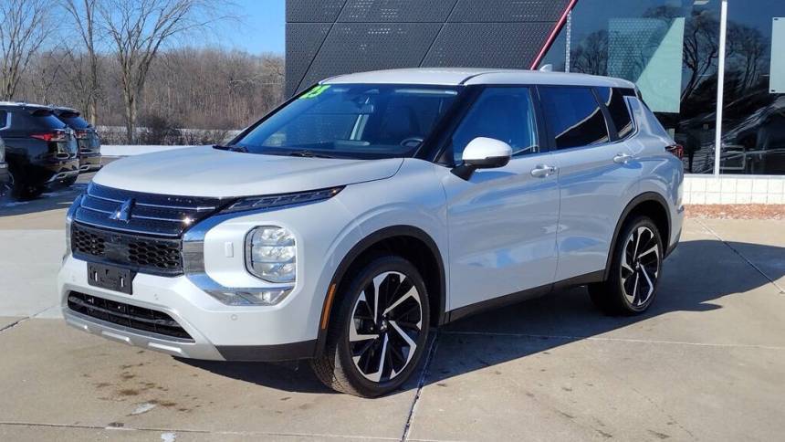 2023 Mitsubishi Outlander SE — SUV — 34,582 mi — Grand Blanc, MI