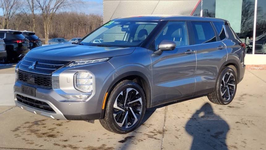 2023 Mitsubishi Outlander SE — SUV — 37,616 mi — Grand Blanc, MI