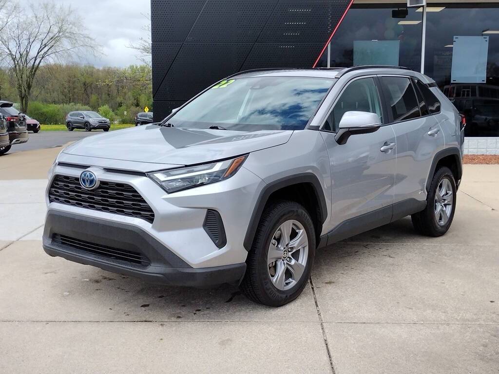 2022 Toyota RAV4 Hybrid XLE — SUV — 90,077 mi — Grand Blanc, MI