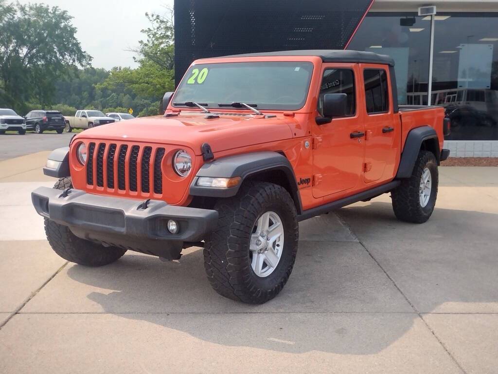 2020 Jeep Gladiator Sport S — Pickup Truck — 120,043 mi — Grand Blanc, MI