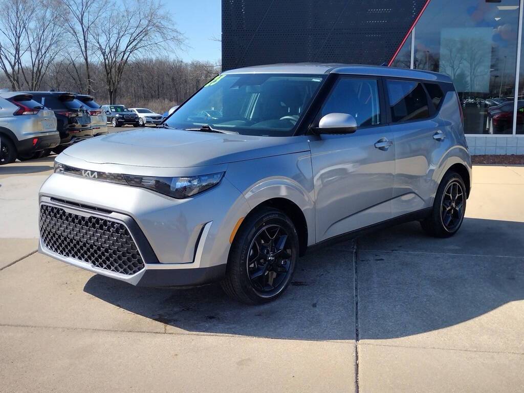 2023 Kia Soul LX — Hatchback — 35,397 mi — Grand Blanc, MI