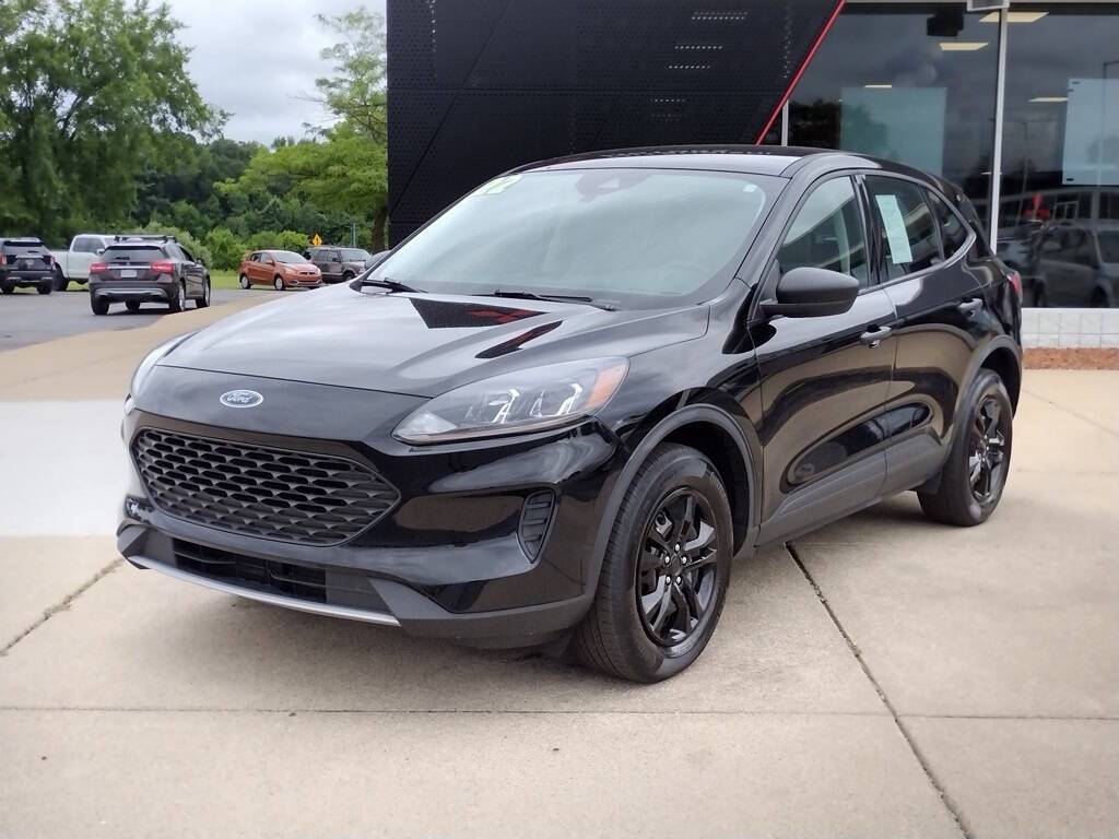 2022 Ford Escape S — SUV — 40,292 mi — Grand Blanc, MI