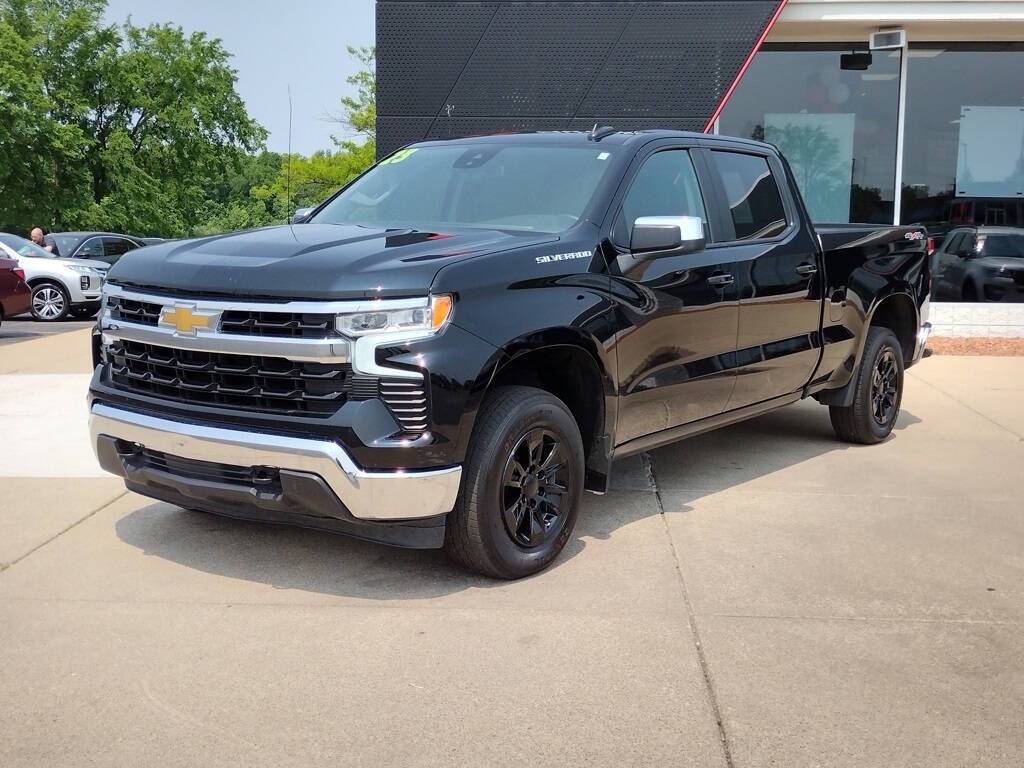 2023 Chevrolet Silverado 1500 LT — Pickup Truck — 44,272 mi — Grand Blanc, MI