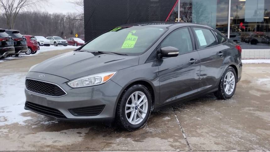 2017 Ford Focus SE — Sedan — 122,703 mi — Grand Blanc, MI