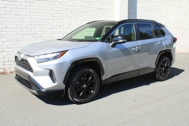 2022 Toyota RAV4 Hybrid XSE — SUV — 43,832 mi — Falls Church, VA